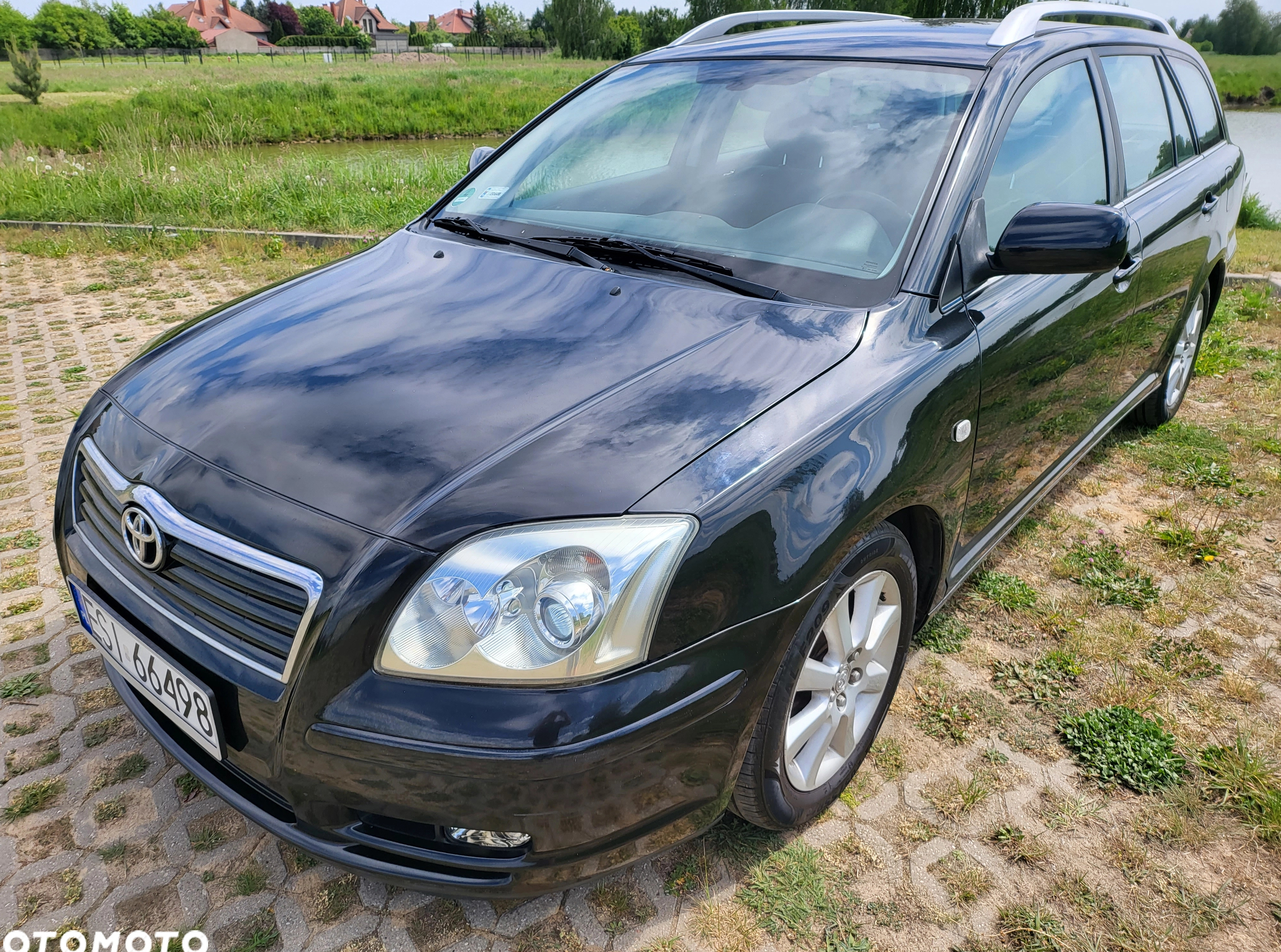 Toyota Avensis cena 11909 przebieg: 289000, rok produkcji 2004 z Sieradz małe 436